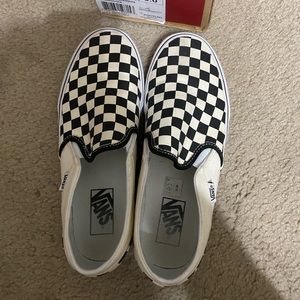 Vans slip-ons checkered